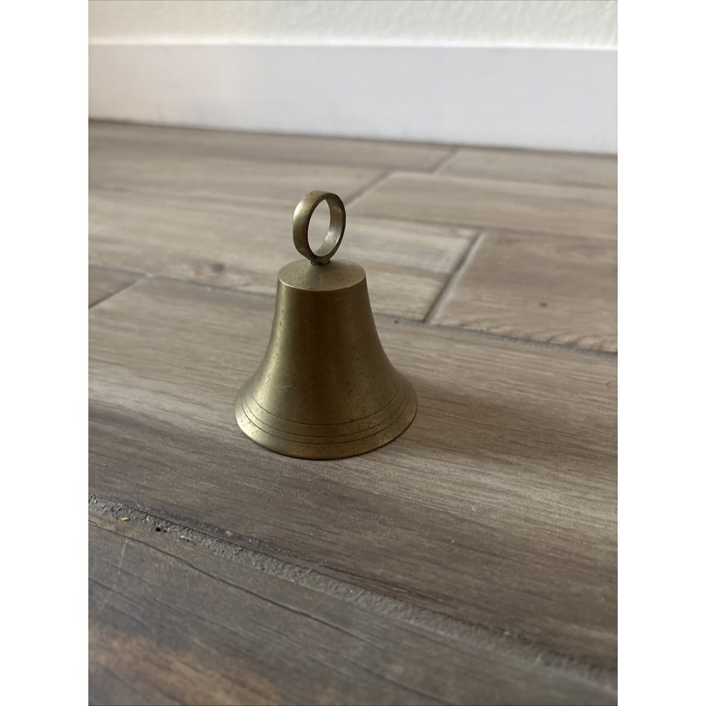Vintage 3.5" x 2.75"‎ Brass Bell w/ Ring Handle
